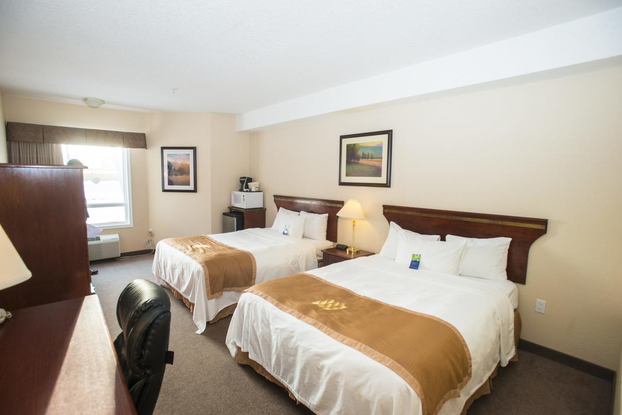 Lakeview Inns & Suites - Chetwynd Εξωτερικό φωτογραφία